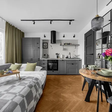 Lejlighed Wola - Location, Bus&trams Nearby - By Rentujemy Warszawa