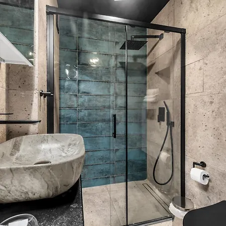 Wola - Location, Bus&trams Nearby - By Rentujemy Apartment